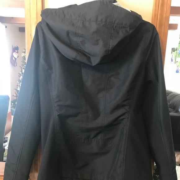 Hollister All-Weather Mesh-Lined Jacket - Picture 3 of 3